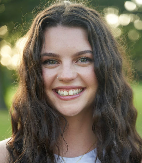 Olivia - Customer Care Specialist